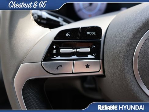 Certified 2025 Hyundai Elantra SEL w/ Cargo Package FWD image 27