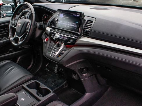 Used 2025 Honda Odyssey Sport-L image 40