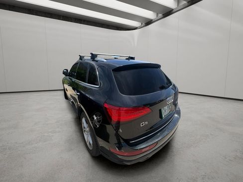 Used 2016 Audi Q5 2.0T Premium Plus w/ Technology Package AWD/4WD image 2