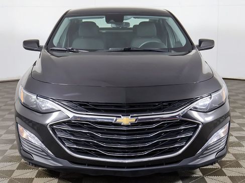 Used 2025 Chevrolet Malibu LT FWD image 9
