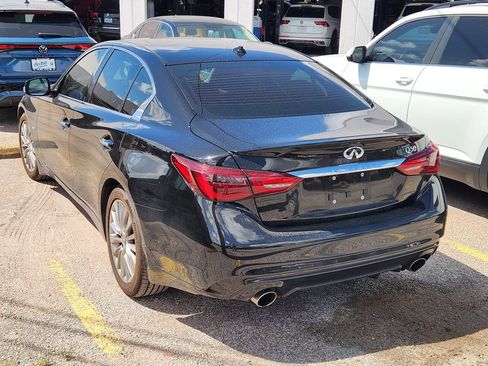 Used 2019 INFINITI Q50 Luxe w/ Essential Package (3.0T Luxe) RWD image 5