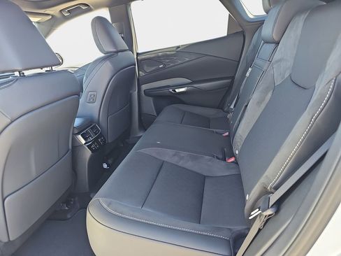 New 2026 Lexus RX 450h AWD image 14