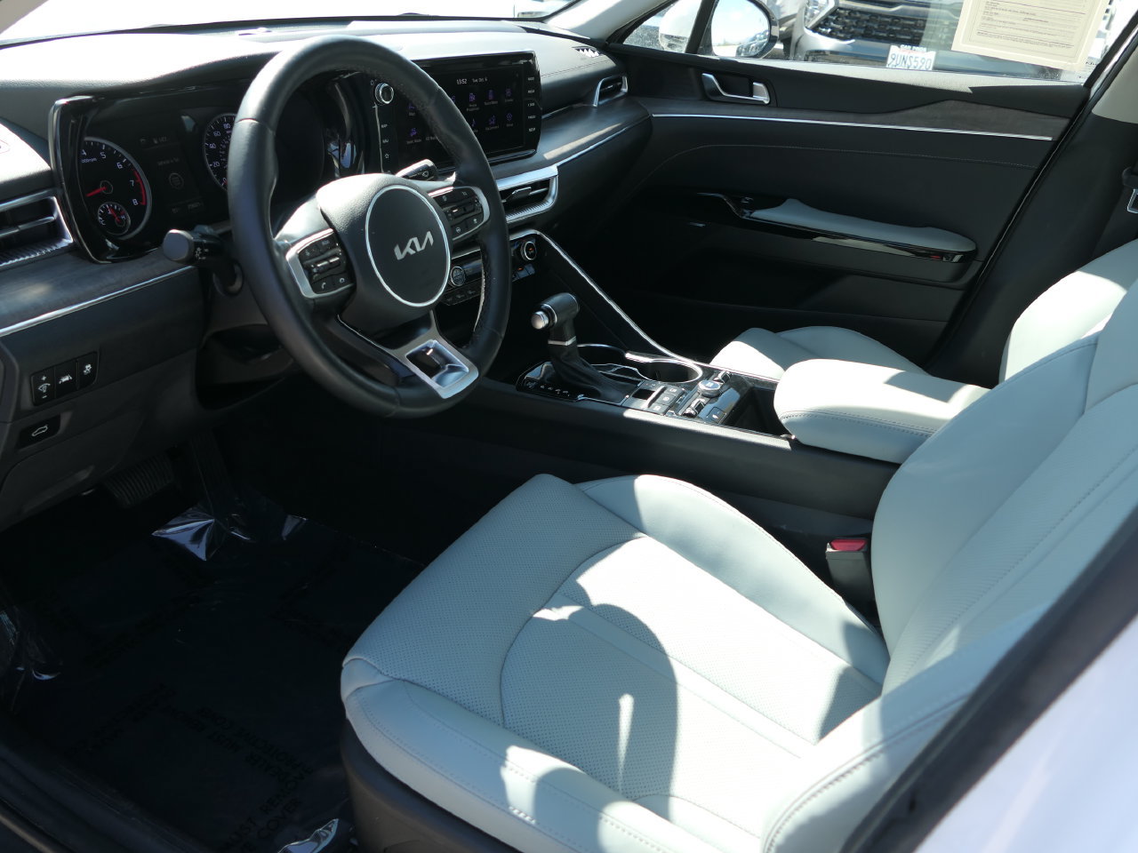Certified 2024 Kia K5 EX w/ EX Premium Package FWD image 12