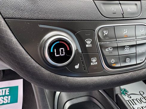 Used 2023 Chevrolet Malibu LT image 16