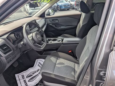 Certified 2023 Nissan Rogue SV AWD/4WD image 17