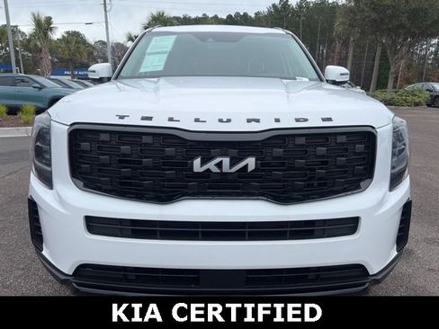 Certified 2022 Kia Telluride EX w/ EX Premium Package image 3