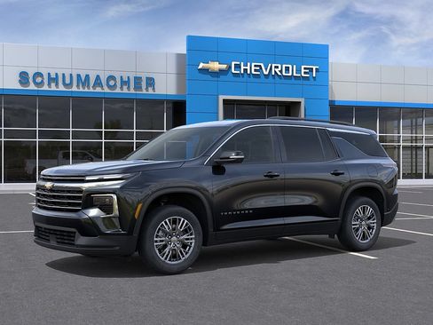 New 2027 Chevrolet Traverse LT w/ Driver Confidence Package AWD/4WD image 2