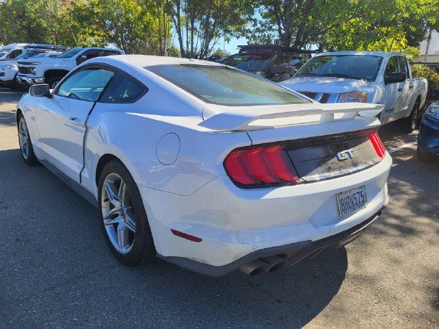 Used 2019 Ford Mustang GT Premium w/ GT Performance Package RWD image 6