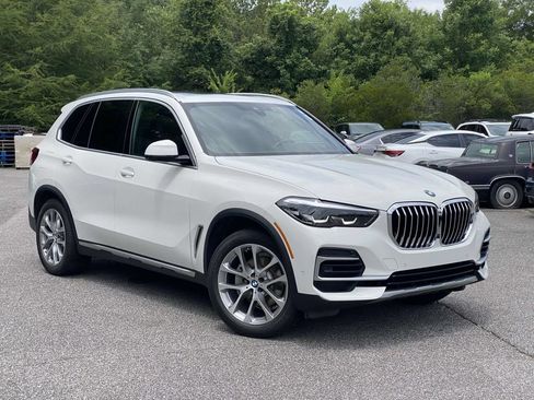 Used 2023 BMW X5 xDrive40i w/ Premium Package AWD/4WD image 29