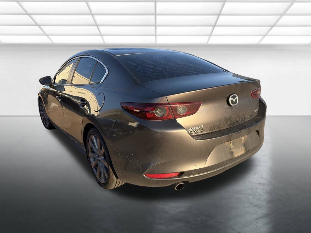 Used 2019 MAZDA MAZDA3 Sedan w/ Select Package FWD image 4