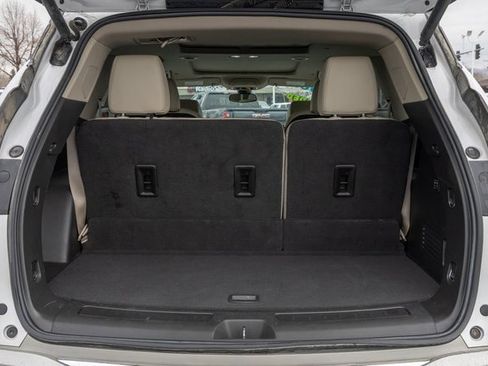 Used 2021 Buick Enclave Premium w/ Sun and Sites Package image 14