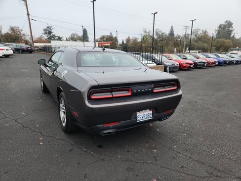 Used 2016 Dodge Challenger SXT w/ Sound Group image 3
