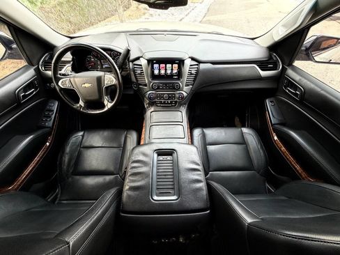 Used 2015 Chevrolet Tahoe LTZ image 37