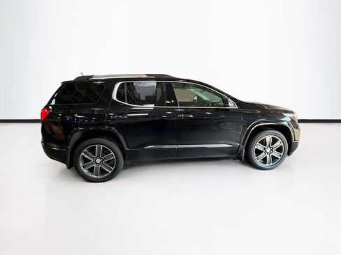 Used 2017 GMC Acadia Denali w/ Technology Package image 5