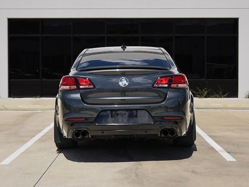 Used 2017 Chevrolet SS RWD image 9