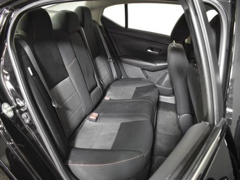 Used 2023 Nissan Sentra SR w/ Midnight Edition Package FWD image 30