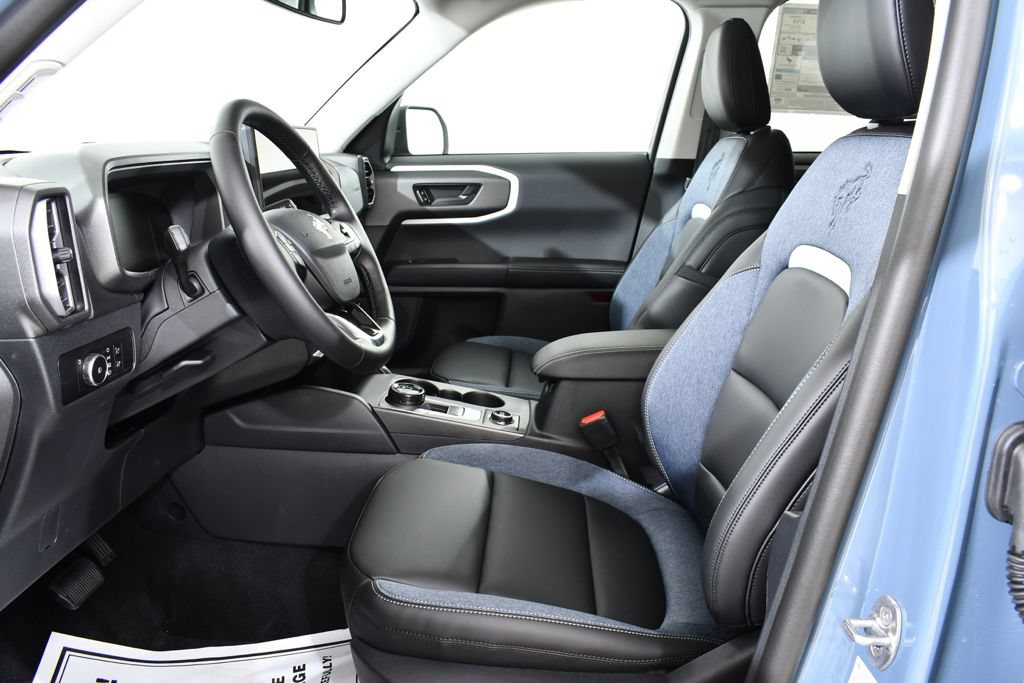 New 2026 Ford Bronco Sport Outer Banks w/ Outer Banks Tech Package+ AWD/4WD image 6