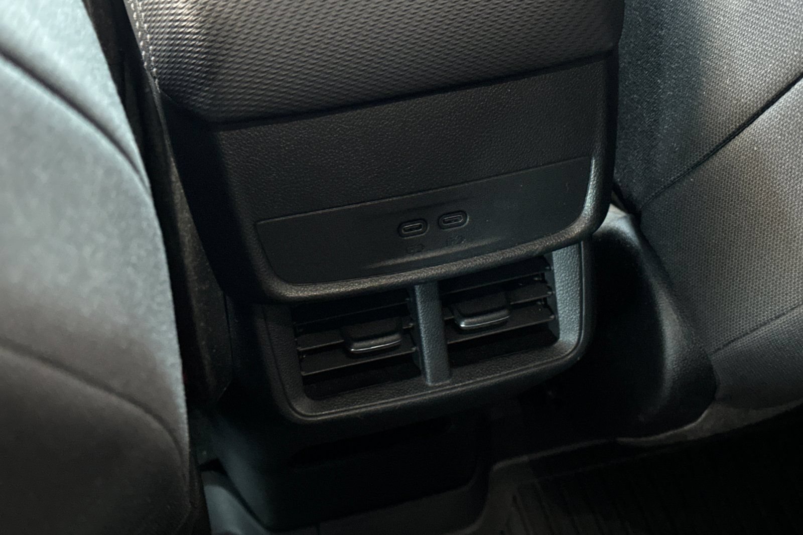 Used 2025 Chevrolet Equinox LT FWD image 15