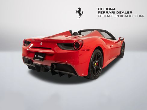 Certified 2018 Ferrari 488 Spider RWD image 8