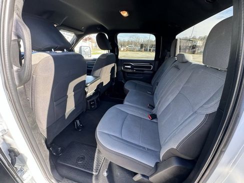 Used 2024 RAM 3500 Big Horn image 15