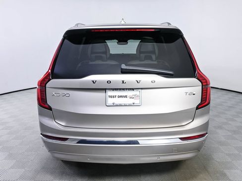 Certified 2025 Volvo XC90 T8 Ultra AWD/4WD image 32