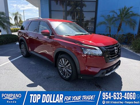 Used 2024 Nissan Pathfinder SL w/ SL Premium Package FWD image 21