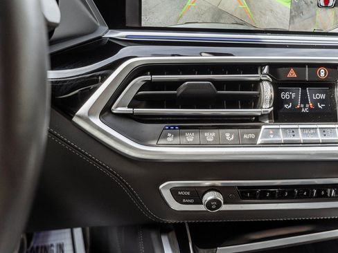 Used 2021 BMW X5 M w/ Competition Package image 22