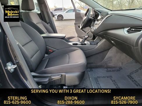 Used 2023 Chevrolet Malibu LT image 31