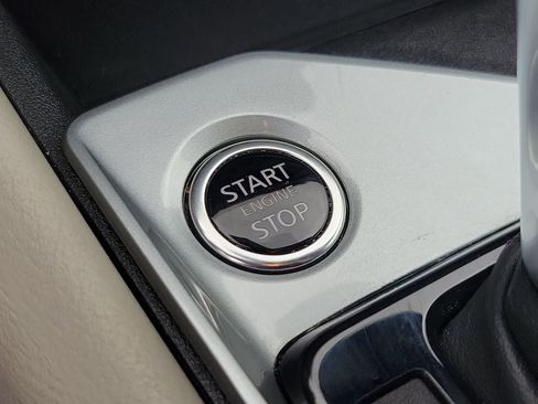 Used 2025 Nissan Altima 2.5 SV FWD image 27