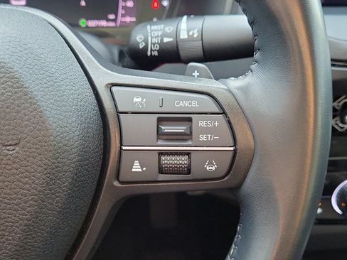 Used 2023 Honda Accord EX-L image 32