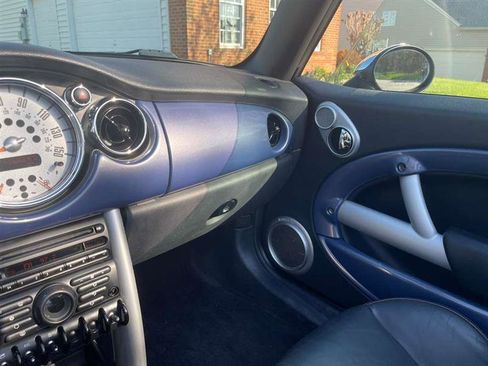 Used 2005 MINI Cooper S FWD image 6