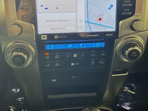 Used 2023 Toyota 4Runner Limited image 16