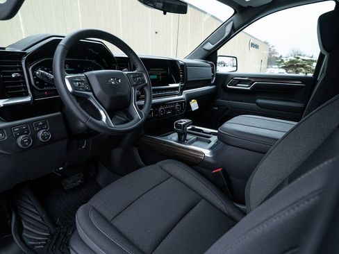 New 2026 Chevrolet Silverado 1500 LT Trail Boss w/ Convenience Package II image 13