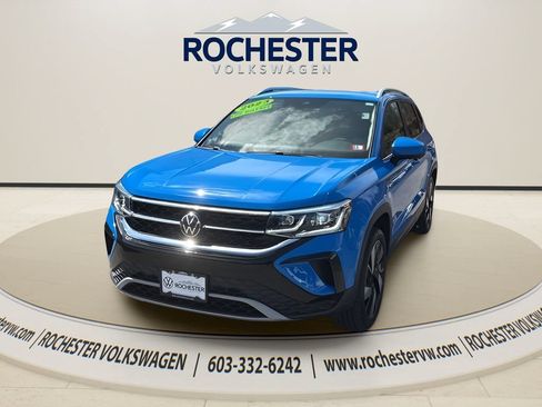 Used 2023 Volkswagen Taos SEL AWD/4WD image 1