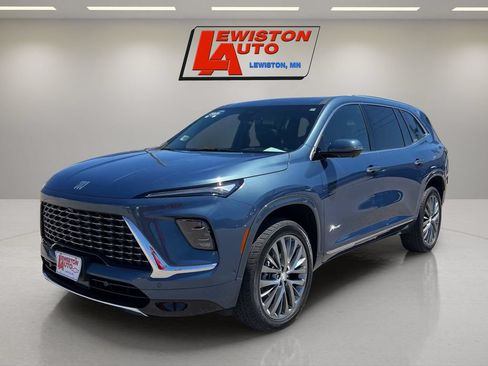 Certified 2025 Buick Enclave Avenir w/ Super Cruise Package AWD/4WD image 1