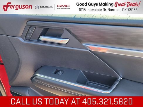New 2026 GMC Acadia Elevation w/ Black Edition FWD image 39