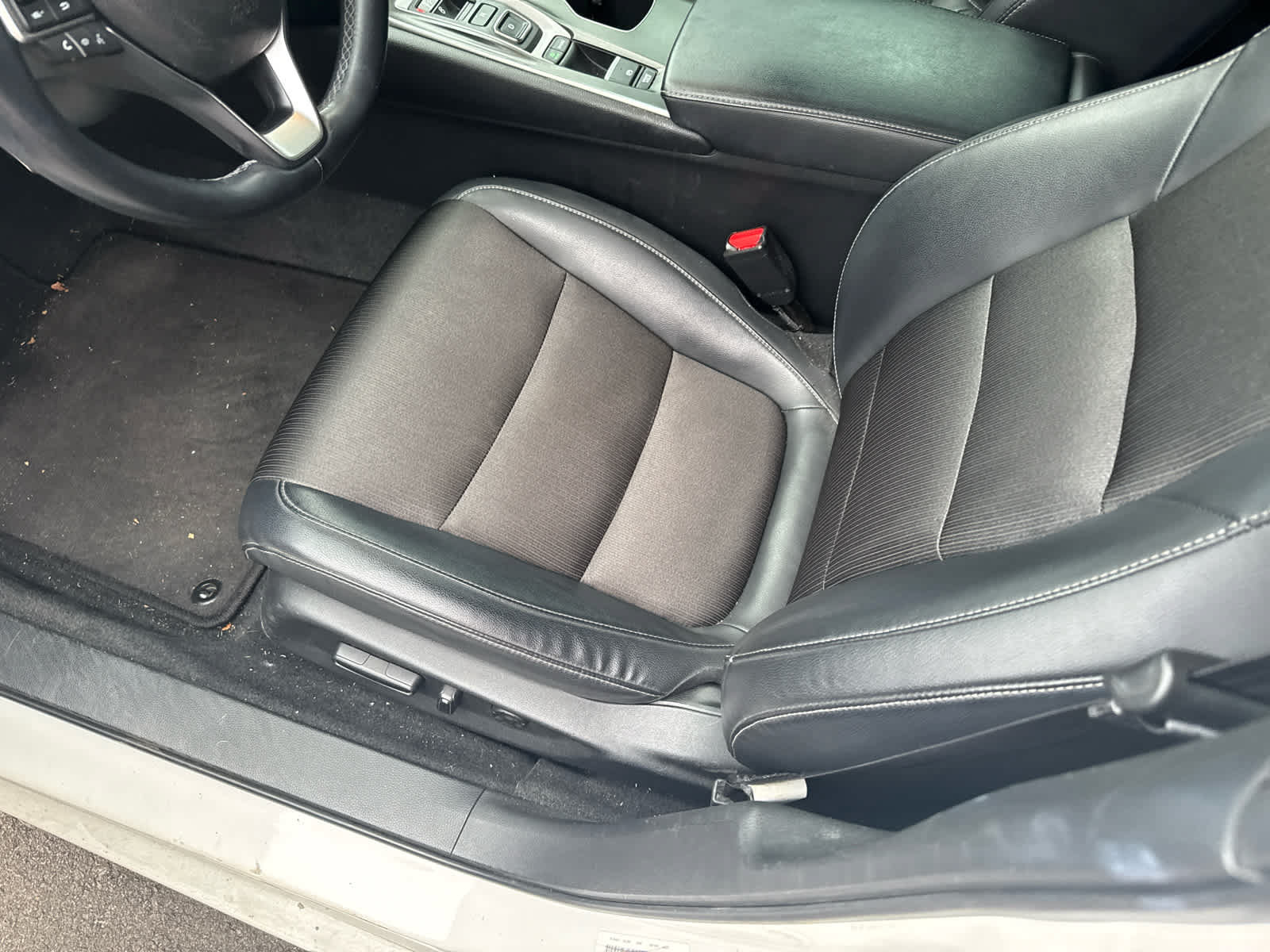 Used 2018 Honda Accord Sport image 8