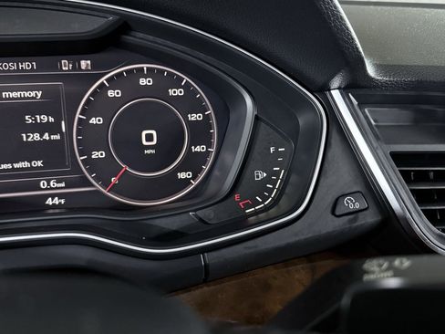 Used 2018 Audi Q5 2.0T Premium Plus w/ Premium Plus Package image 34