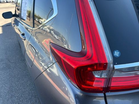 Used 2018 Honda CR-V Touring image 26