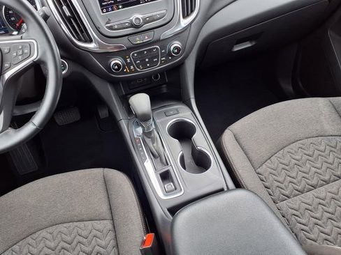Used 2024 Chevrolet Equinox LT AWD/4WD image 10