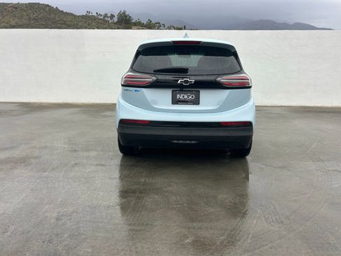 Used 2022 Chevrolet Bolt LT w/ Infotainment Package image 6