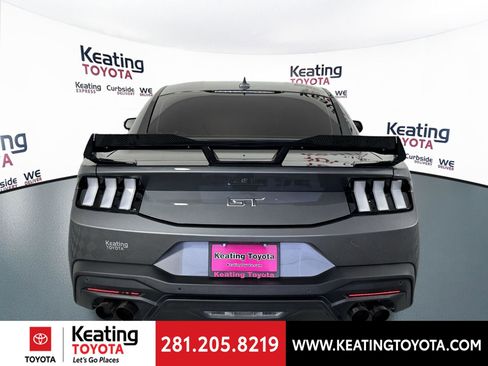 Used 2024 Ford Mustang GT Premium image 6