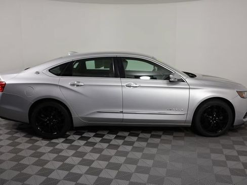 Used 2015 Chevrolet Impala LTZ FWD image 9