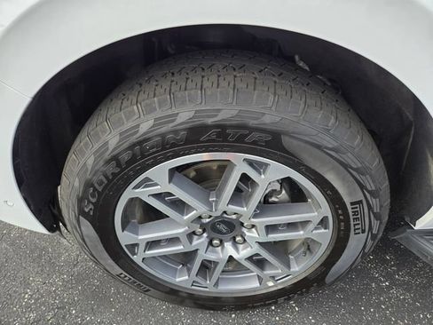 Used 2025 Ford Expedition Max Active AWD/4WD image 26