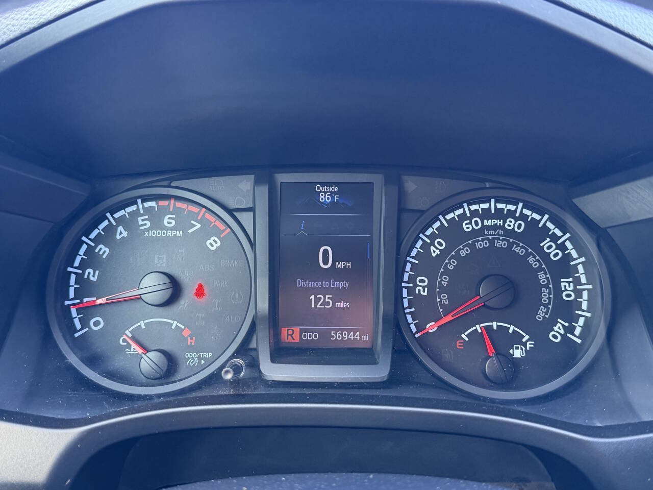 Used 2019 Toyota Tacoma SR RWD image 13