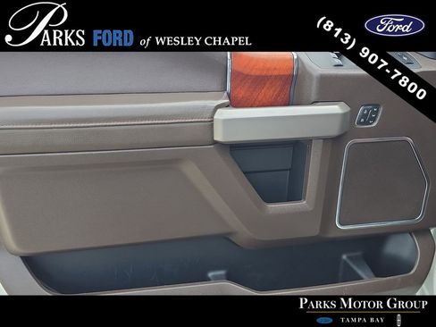 Used 2020 Ford F250 King Ranch w/ King Ranch Ultimate Package AWD/4WD image 15