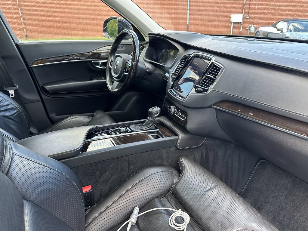 Used 2017 Volvo XC90 T6 Inscription AWD/4WD image 26