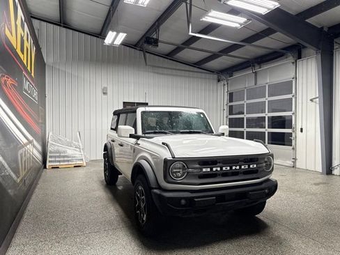 Used 2021 Ford Bronco Big Bend AWD/4WD image 16