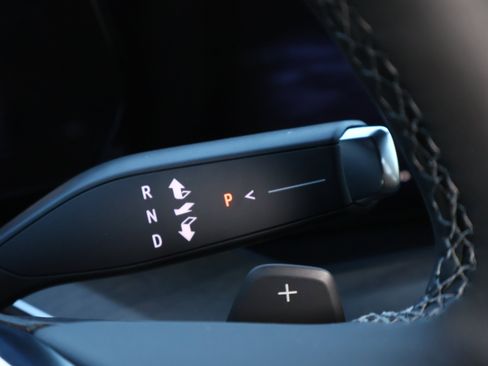 New 2026 Chevrolet Suburban High Country image 19