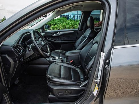 Used 2024 Ford Escape Platinum AWD/4WD image 15